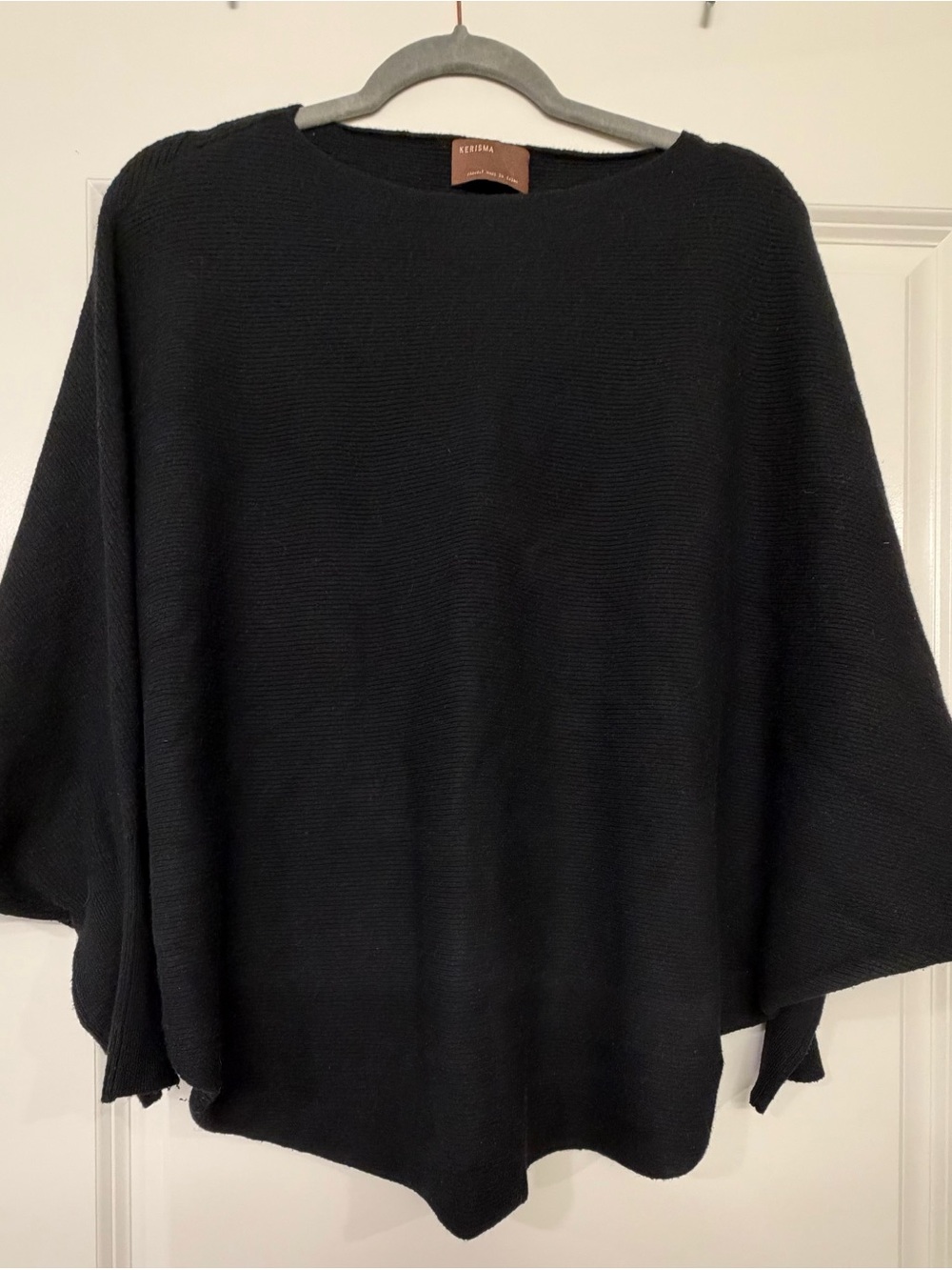 Kerisma Black Oversized Bat Wing Knit Women's Sweater. Size S/M
